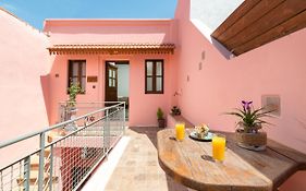 Ey Sofias Suites